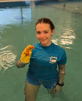 Hollie Ducks In Water