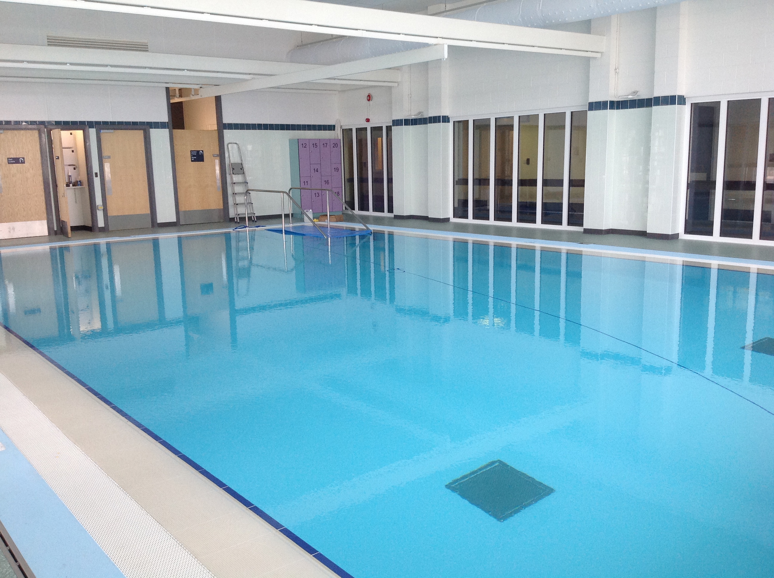 Meadowside Pool Woodchurch